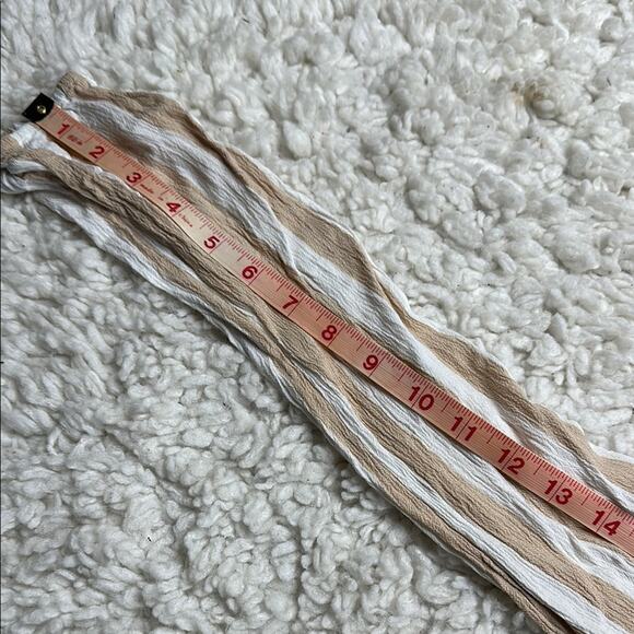 Hollister Striped Tan and White Women's Top Button Front Crop Top Lightweight - Picture 8 of 10